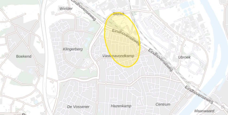 Geel gemarkeerd gebied in Blerick dat het NL-Alert heeft ontvangen