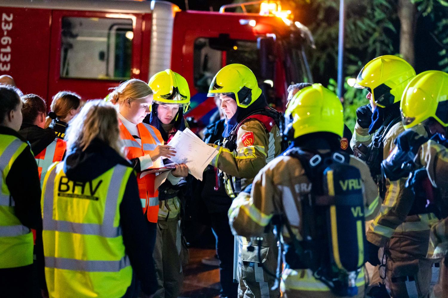 Hulpdiensten werken samen met Bhv om incident te bestrijden